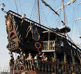 Galeon na  zlocie żaglowców