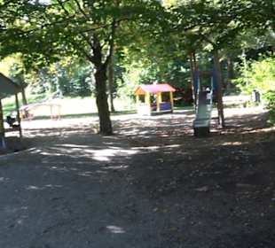 Spielplatz im Engelhaldepark