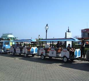 Happytrain am Strand