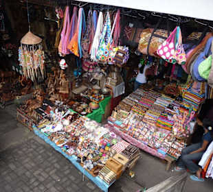 Textilecke auf dem Zentralmarkt