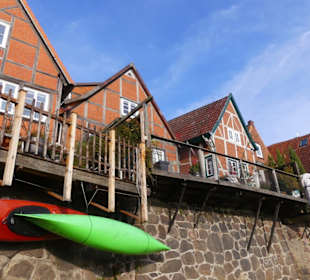 Direkt an der Elbe lang