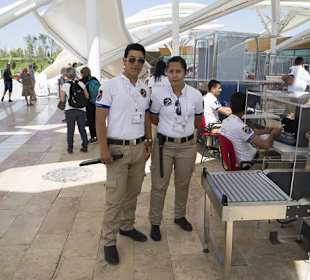 Nette Kontrollbeamte