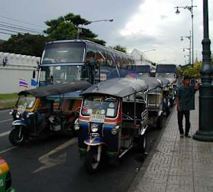 Tuk Tuk am Wat Phra Kaeo