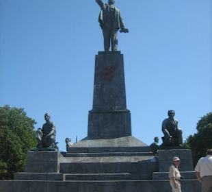 Nachimow Denkmal