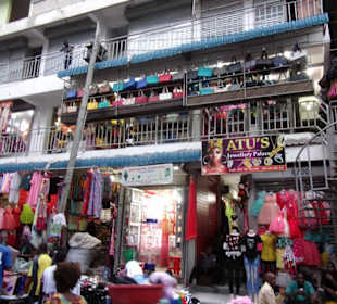 Seitenstrassen um den Kariakoo Market