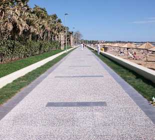 Neue Strandpromenade, Richtung Side