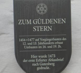 INFO-Tafel am Haus Zum Güldenen Stern