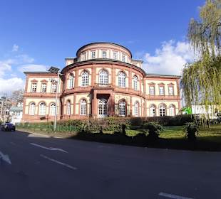 Tourist, Congress and Saalbau GmbH in Neustadt an 
