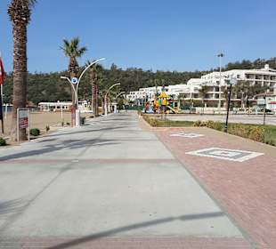 Strandpromenade Özdere