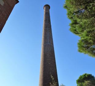 Der Schornstein der Dampfgewinnung