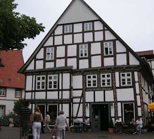Fachwerkhaus mit Eis Cafe am Salzmarkt