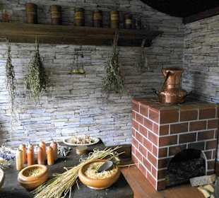 Kräuterküche im Kreativ-Museum Grossbreitenbach!