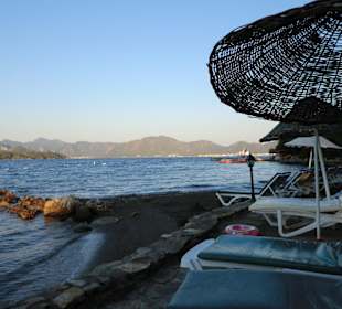 Badeplateau mit Strand