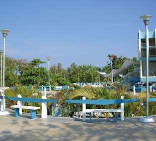 Centro Comercial Hicacos