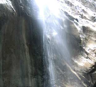 Wandern in der Klamm