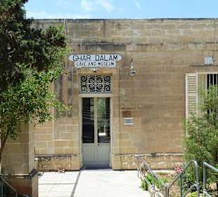 Museumseingang/Ghar Dalam
