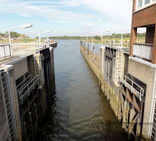 Schleuse stromabwärts