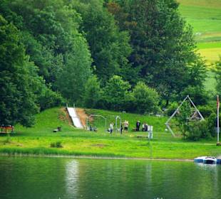 Der Stausee und seine Umgebung