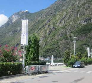 Am Hafen von Porlezza