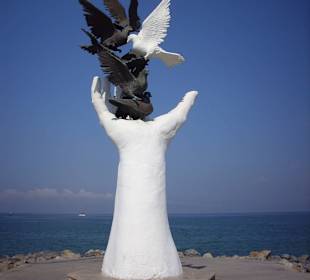 Pomnik ptaków- od nazwy wyspy