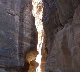 Der (Die oder Das?) Siq  - Die Schlucht