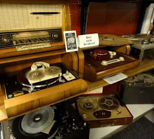 Rundgang durch das Rundfunkmuseum Bremen