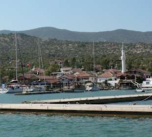 Ücagiz vom Meer aus