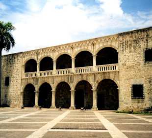 Santo Domingo, Palast