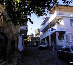 Blick zum antiken Badehaus