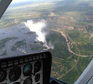 Überflug der Victoria Wasserfälle