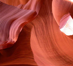 Lower Antelope Canyon