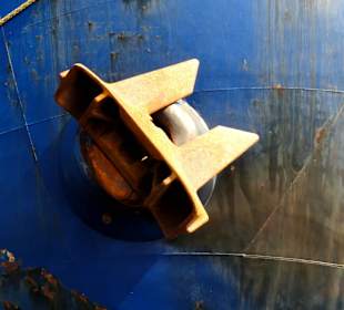 Rundfahrt durch das Autoverladeterminal