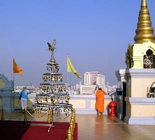 Wat Saket