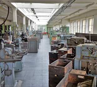 In den Arbeitsräumen der Ventilfabrik