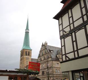 Fachwerksbauten mit St. Nicolai