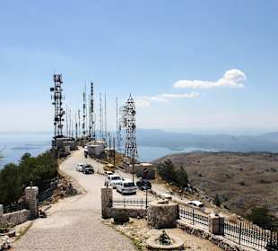 Auf dem Gipfel des Pantokrator