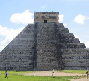 Spaziergang auf dem Ruinengelände