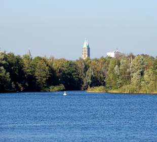 Blick zur Innenstadt von der Fuldaaue