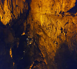 Dim Höhle
