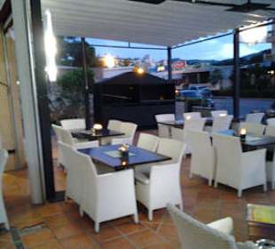 Bon Sol im neuen Outfit