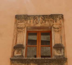 Spaziergang durch die Altstadt von Alcudia