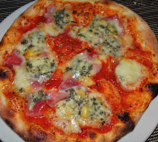 Die Pizza Gorgonzola im Gargano