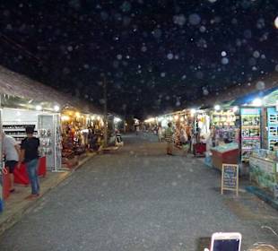 Markt Khao Lak South Beach