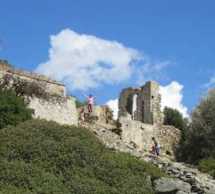 Buchten und Badefahrt, alte Kirchruine