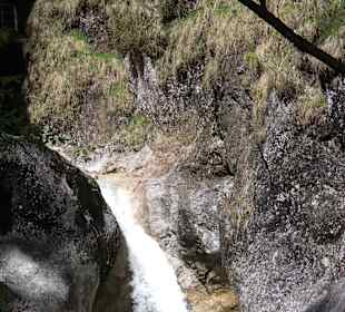 Wanderung durch die Klamm