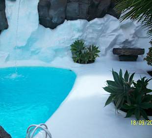 Pool in Lavagrube gabaut