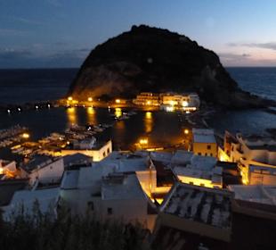 Sant'Angelo am Abend