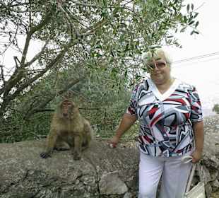 Я и местный обитатель!