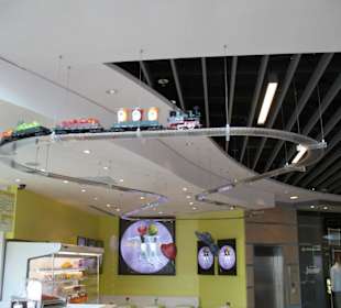 Kleine Peak-Bahn eines Shops