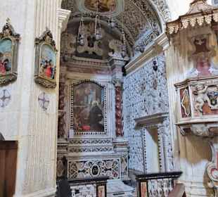 Seitenkapelle in der Kirche San Michele